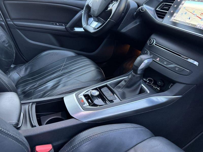 Peugeot 308 308 BlueHDi 150 S&S EAT6 SW Allure