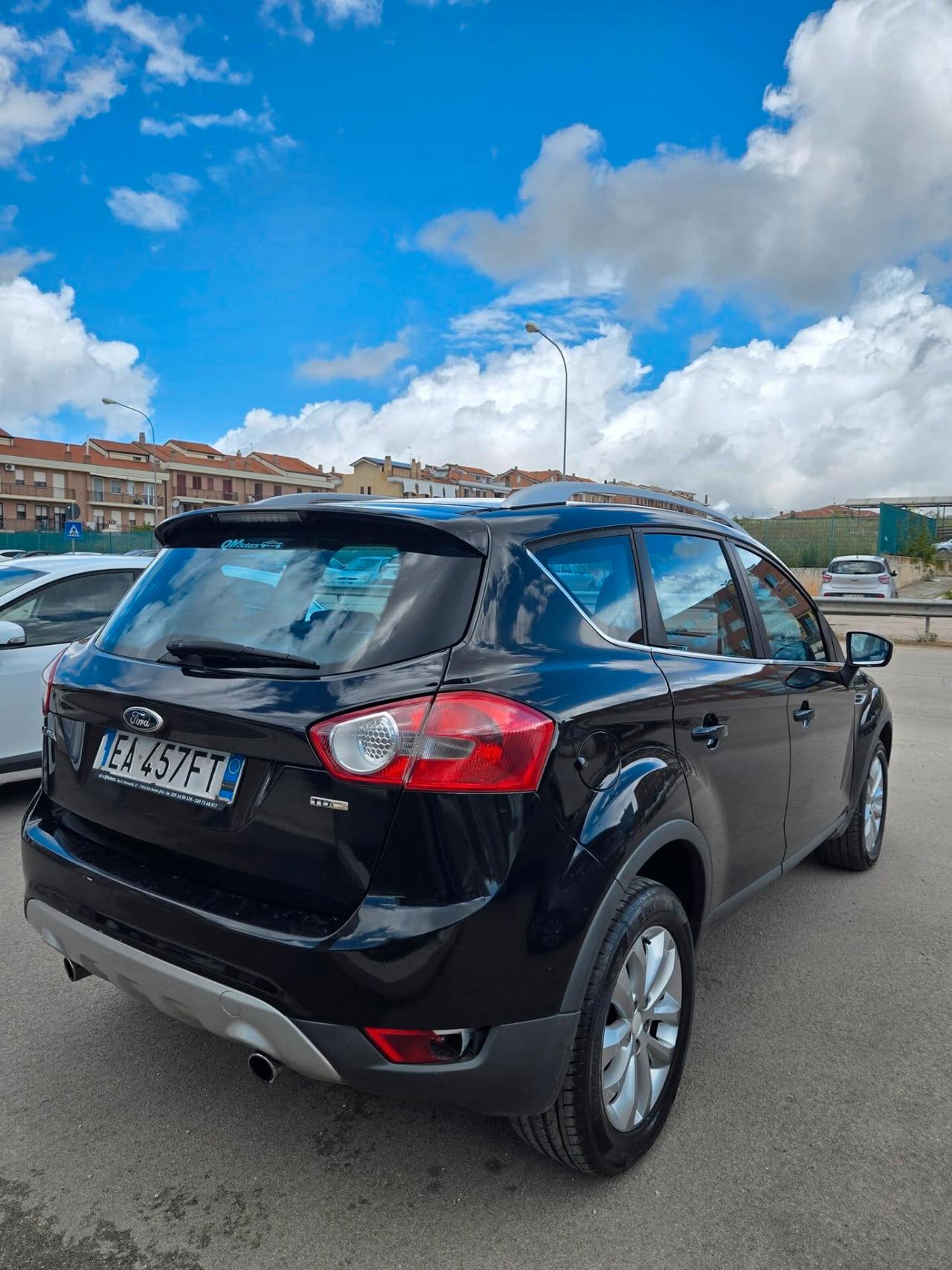 Ford Kuga Kuga+ 2.0 TDCi 136 CV 4WD DPF