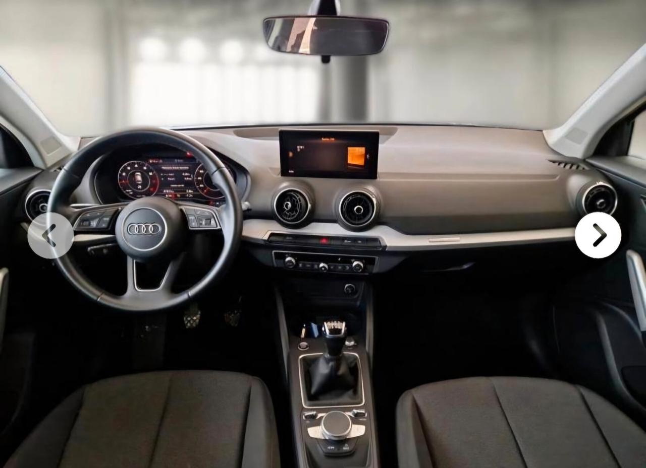 Audi Q2 30 TFSI Business
