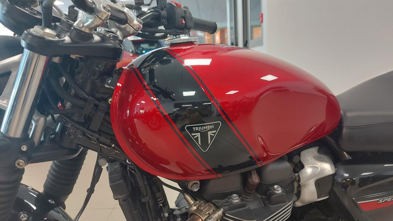 TRIUMPH SPEED TWIN 900 ABS