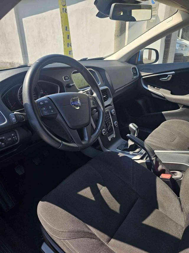 VOLVO V40 D2 1.6 SOLI 21.000KM