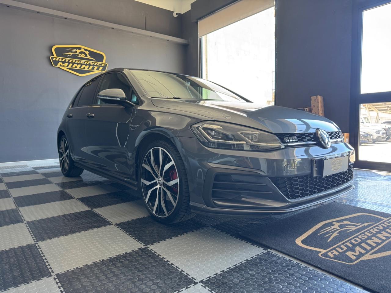 Volkswagen Golf GTD 2.0 TDI DSG 5p. BlueMotion Technology