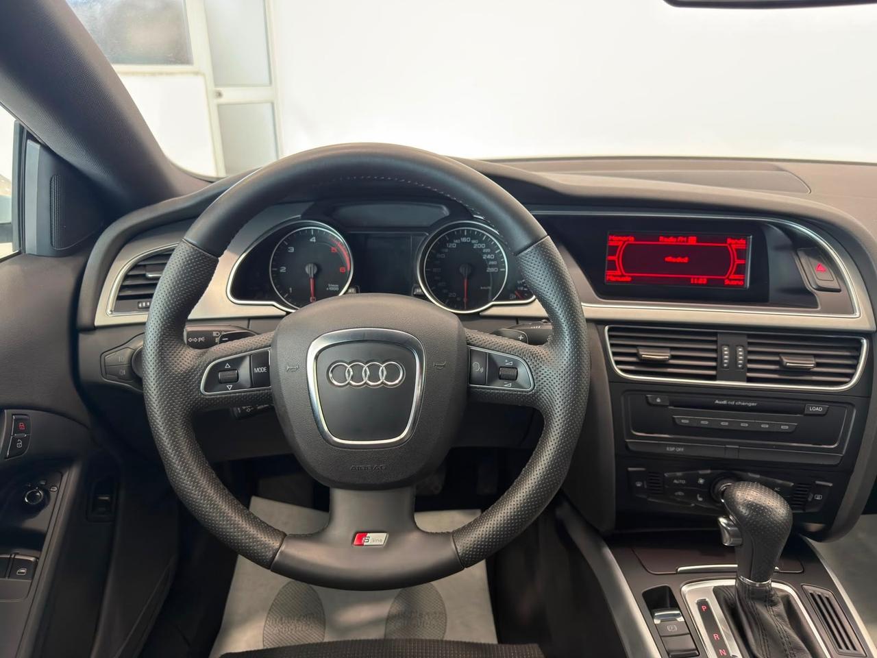 Audi A5 3.0 V6 TDI F.AP. quattro S-LINE 30.000 KM