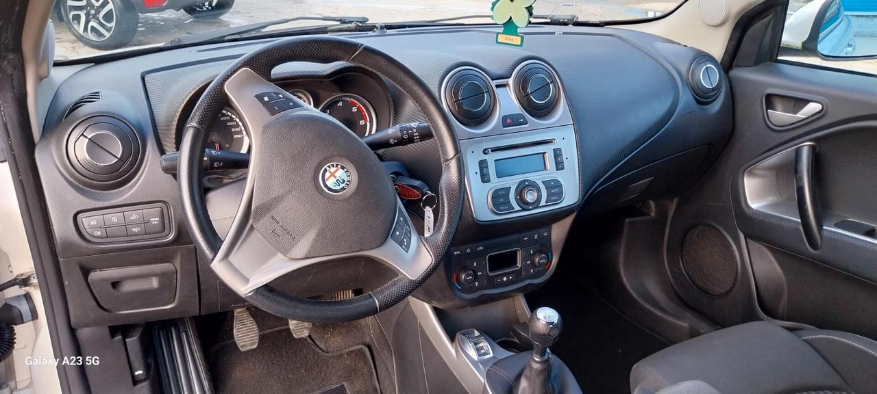 Alfa Romeo MiTo 1.3 JTDm-2 95 CV S&S Distinctive