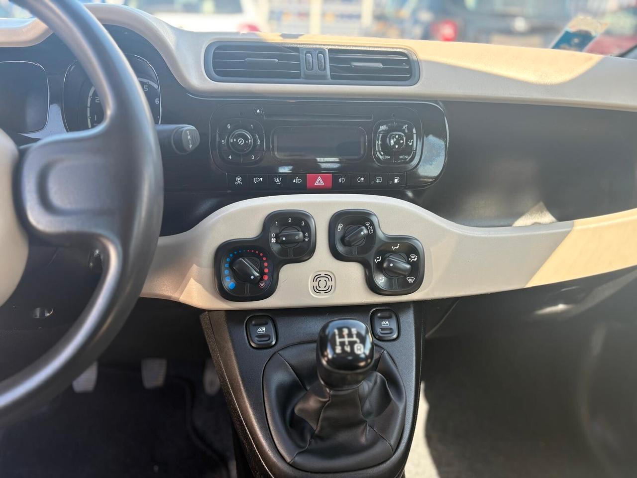 Fiat Panda 0.9 TwinAir Turbo Natural Power Lounge