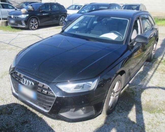 Audi A4 Avant 30 TDI/136 CV S tronic