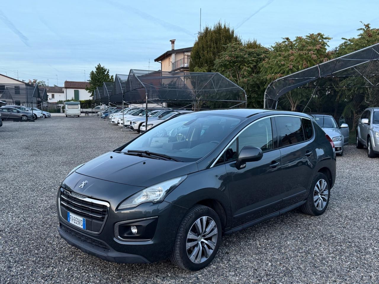 Peugeot 3008 BlueHDi 120 S&S Business