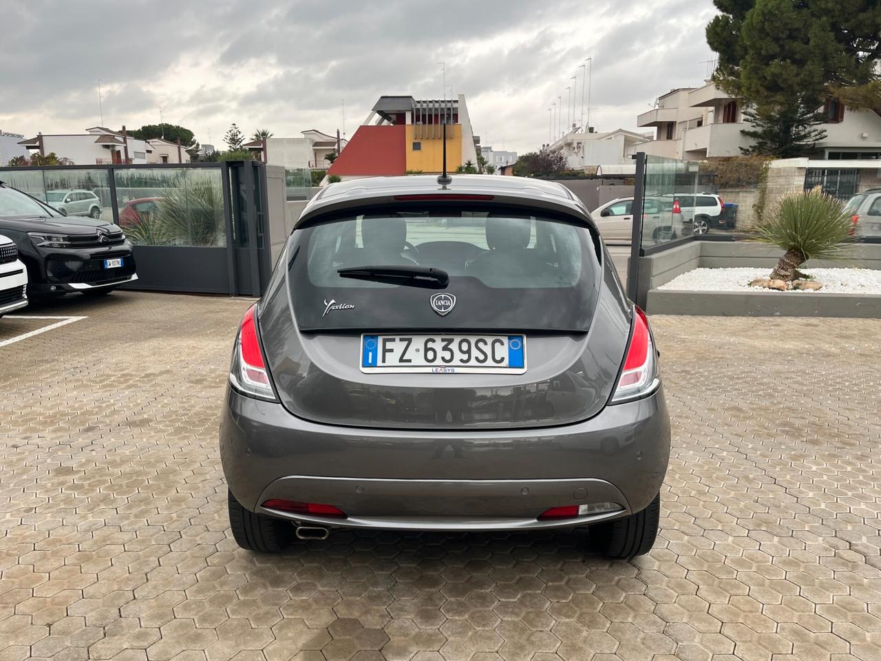Lancia Ypsilon 1.2 69 CV 5 porte GPL Ecochic Gold