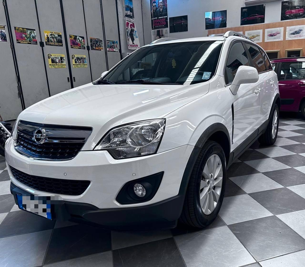 OPEL ANTARA cosmo SUV Full optional 4X4 (mokka )