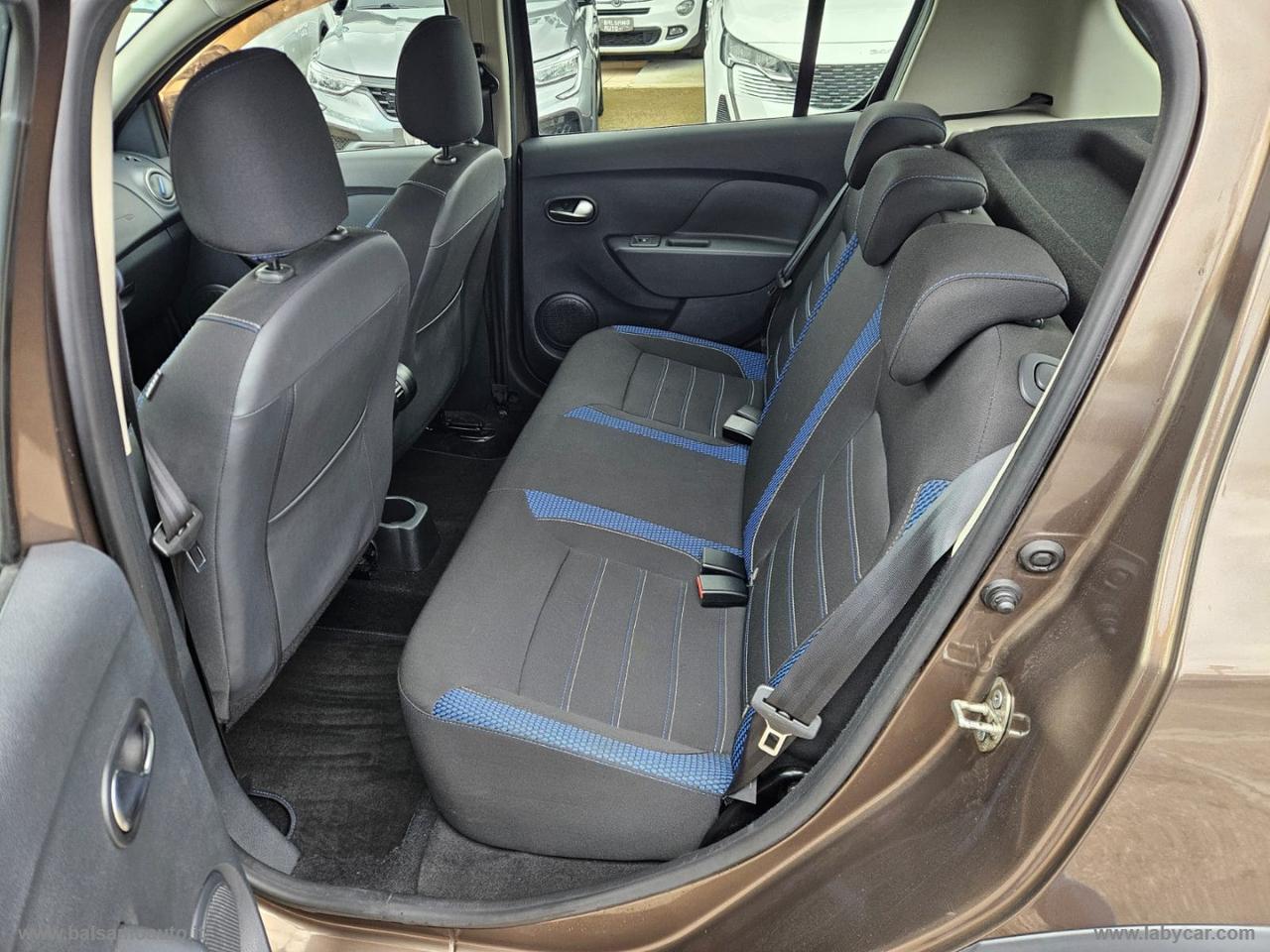 DACIA SanderoStepway1.0TCe100 ECO-G 15th Anniv