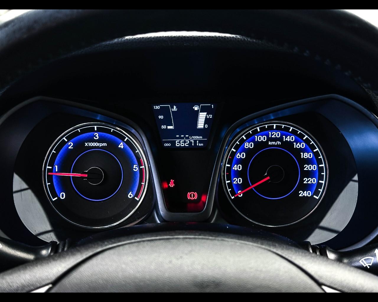 HYUNDAI ix20 - ix20 1.4 CRDI 90 CV XPossible