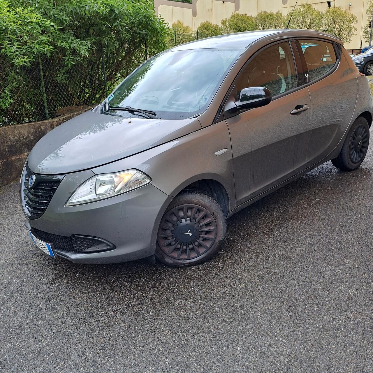 Lancia Y 1.3 Mjet - OK NEOPATENTATI
