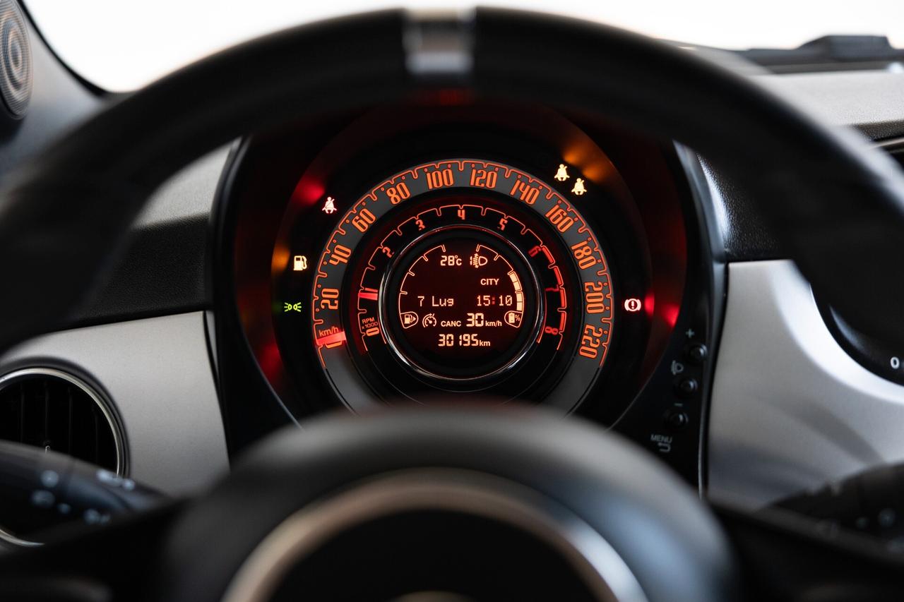 Fiat 500 1.0 Hybrid 70CV Sport Connect UNIPROPRIETARIO IVA ESPOSTA
