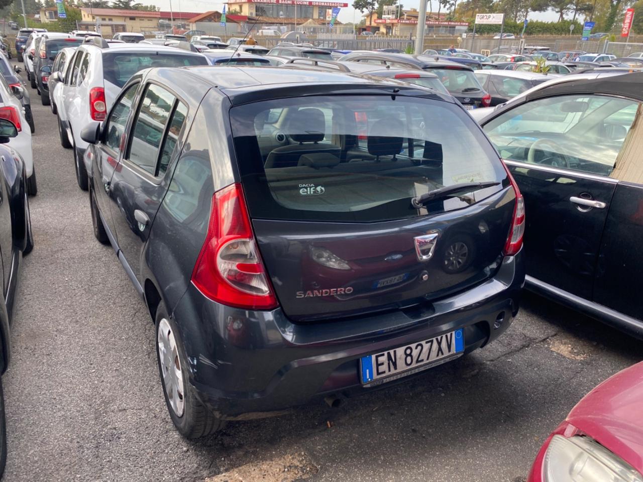 Dacia Sandero 1.2 16V GPL 75CV Embleme