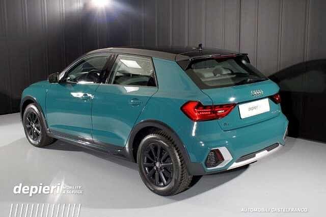 Audi A1 citycarver 25 TFSI ok Neop