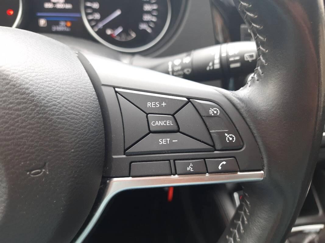Nissan QASHQAI 1.5dci Business 115CV - Autocarro