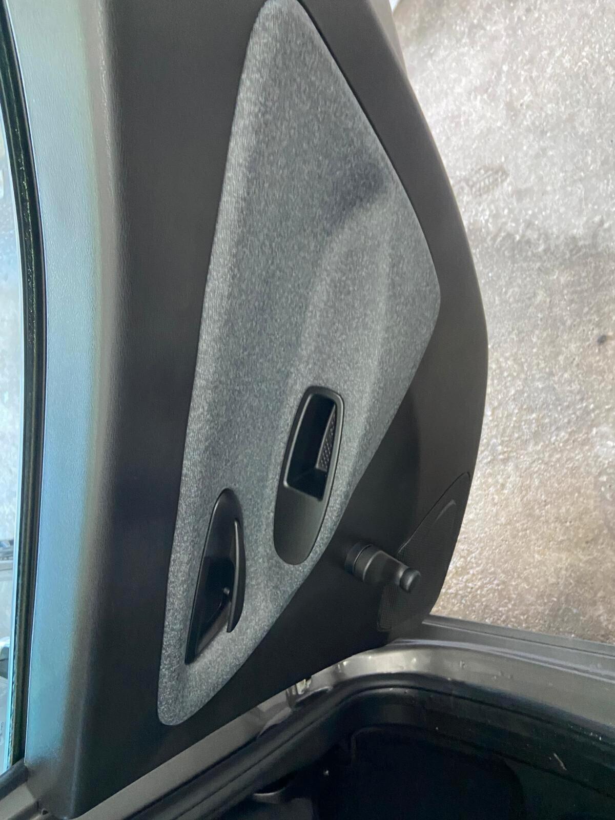 Lancia Ypsilon 1.0 FireFly 5 porte S&S Hybrid Gold