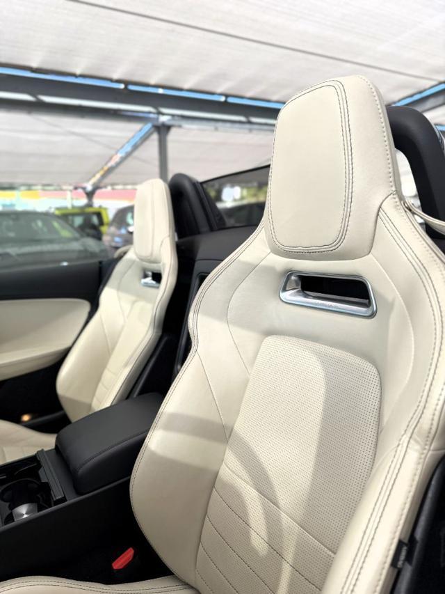 JAGUAR F-Type 2.0i Cabrio R-Dynamic