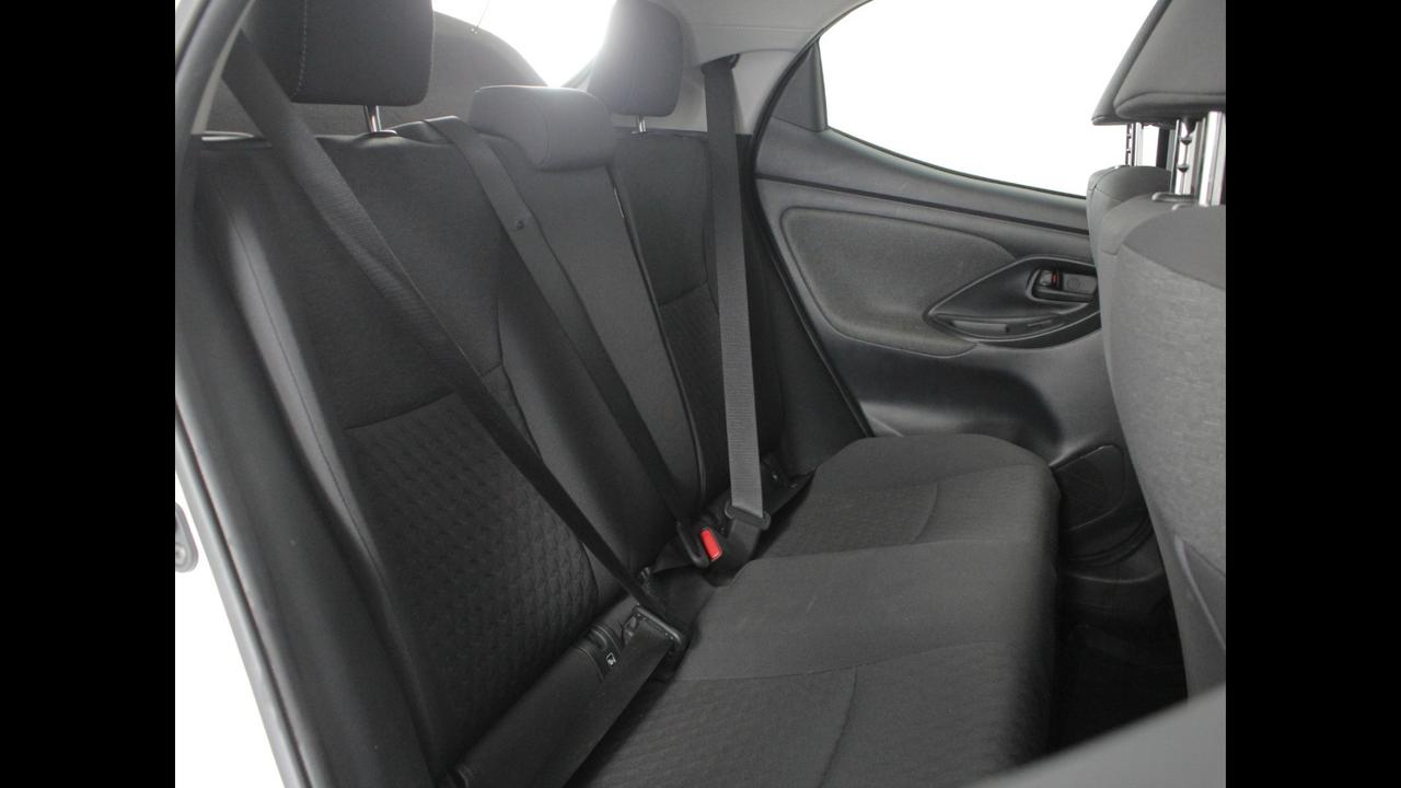 TOYOTA Yaris IV 2020 - Yaris 1.5h Trend