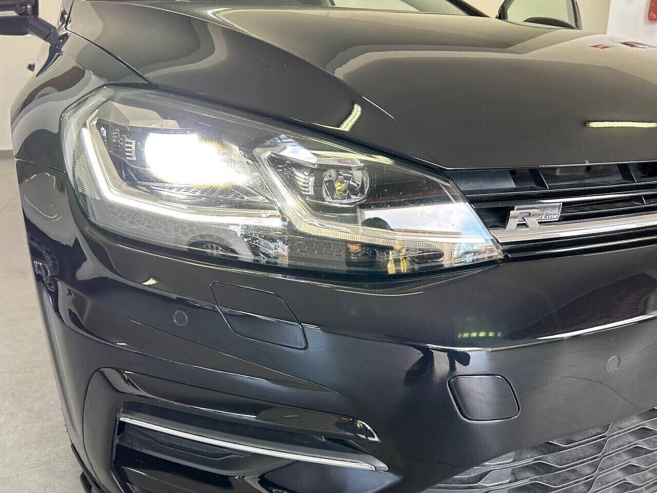 Volkswagen Golf 2.0 TDI DSG 5p. Sport R-LINE