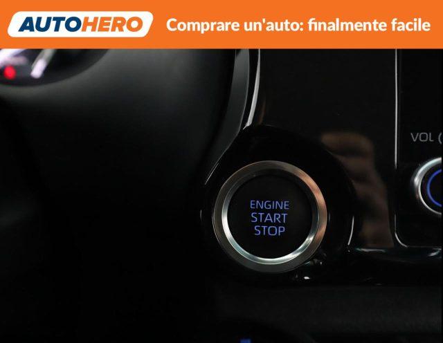 TOYOTA Hilux 2.8 D-4D A/T 4WD 48V 4 porte Double Cab Executive