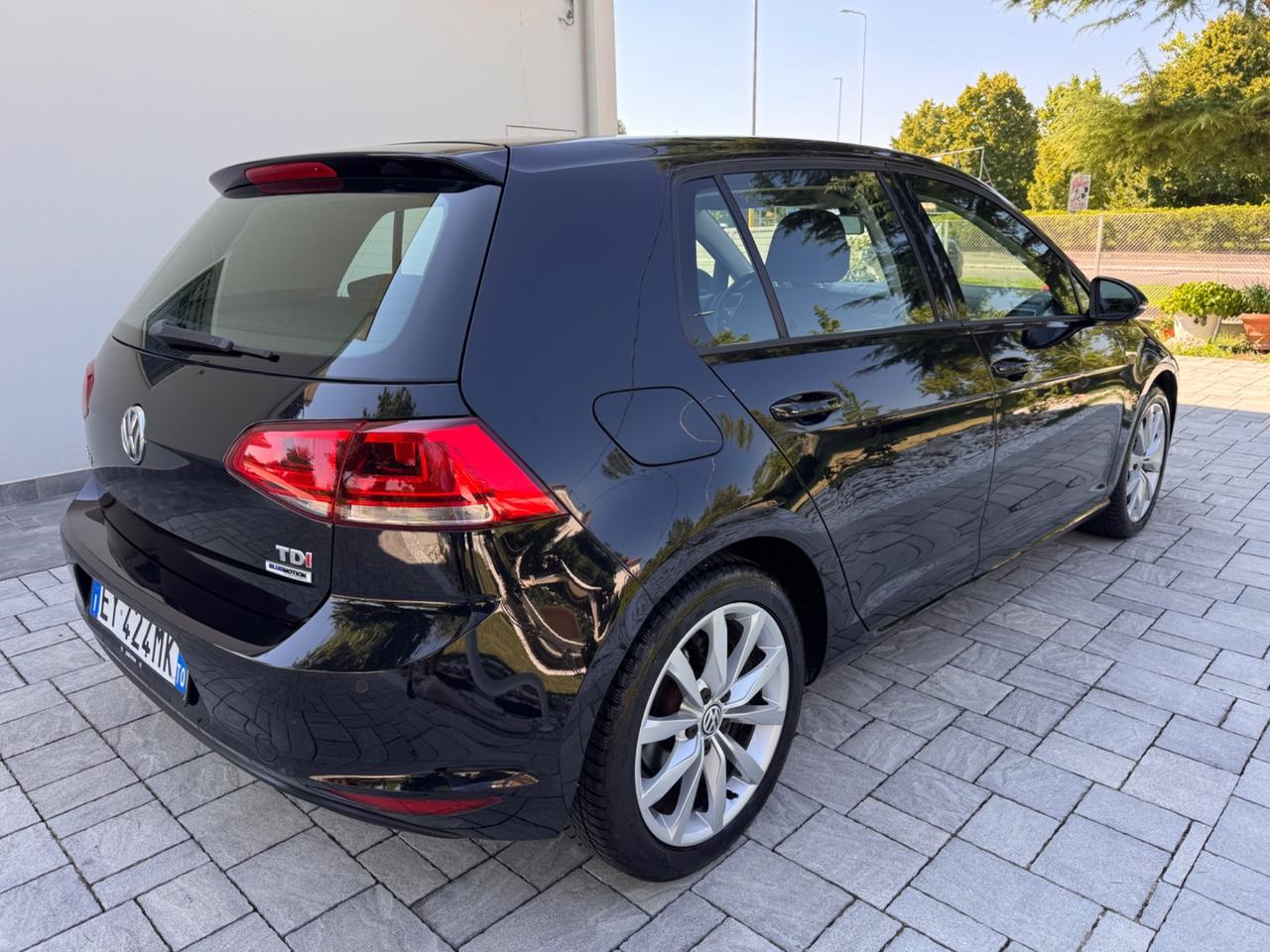Volkswagen Golf 1.6 TDI 5p. Highline BlueMotion Technology OK NEOPATENTATI