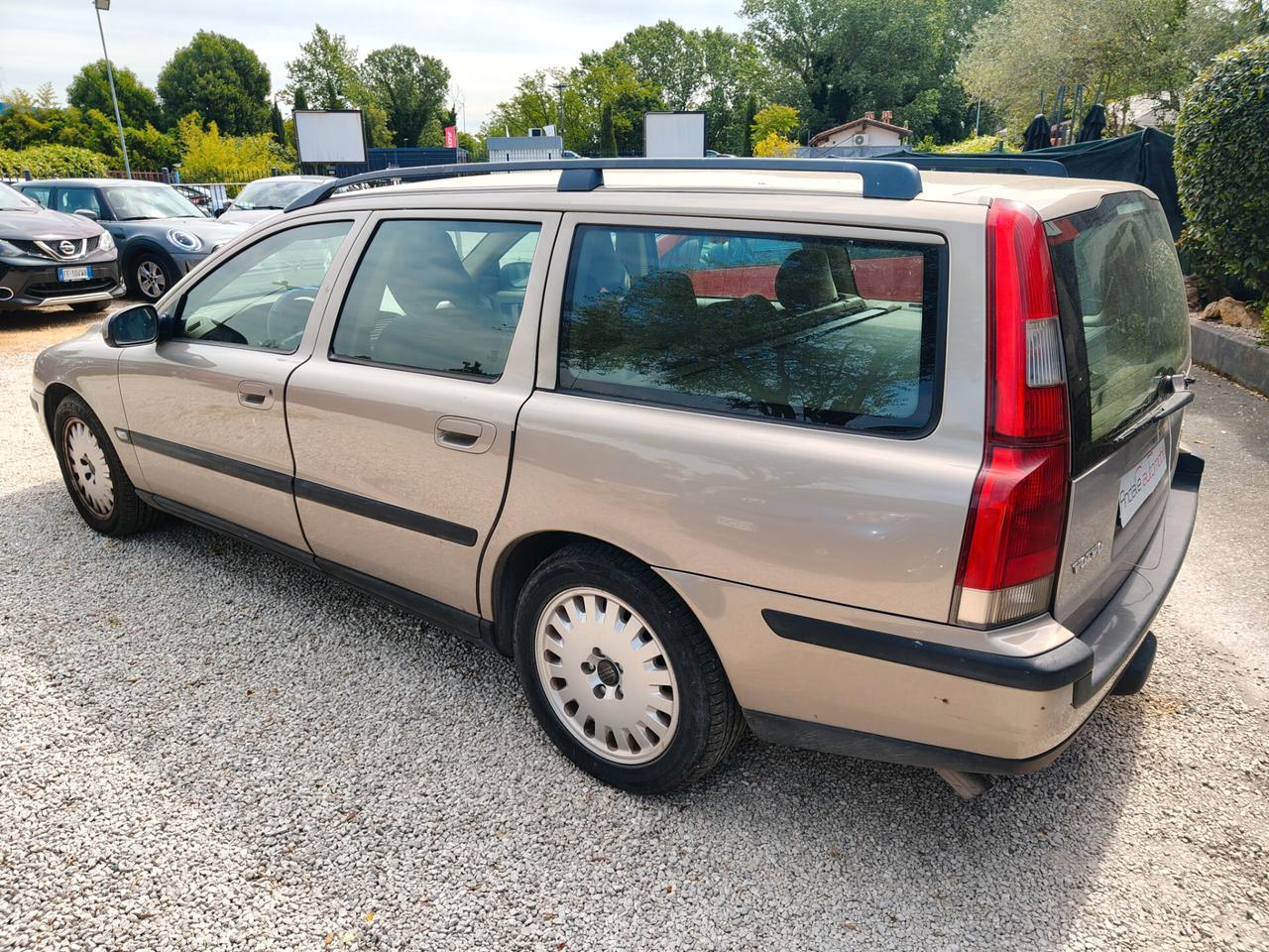 Volvo V70/XC70 V70 2.5 D cat