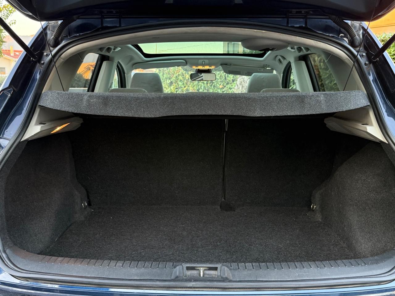 Nissan Qashqai 2.0 dCi NAVI TETTO PANORAMICO