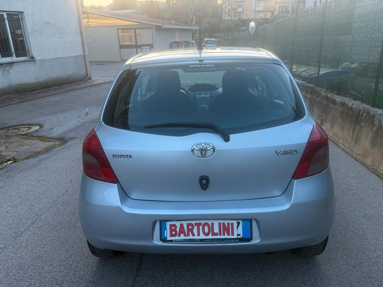 Toyota Yaris 1.4 D-4D 3 porte Sol