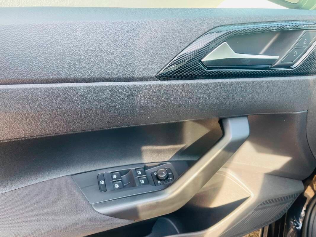 Volkswagen Polo 1.0 tsi Life 95cv