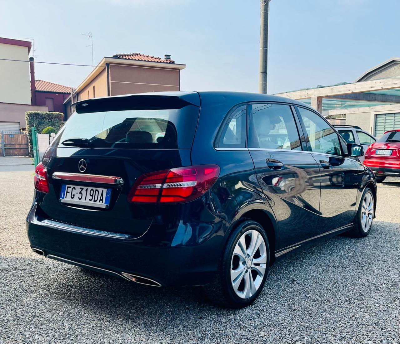 Mercedes-benz B 180d BELLISSIMA!