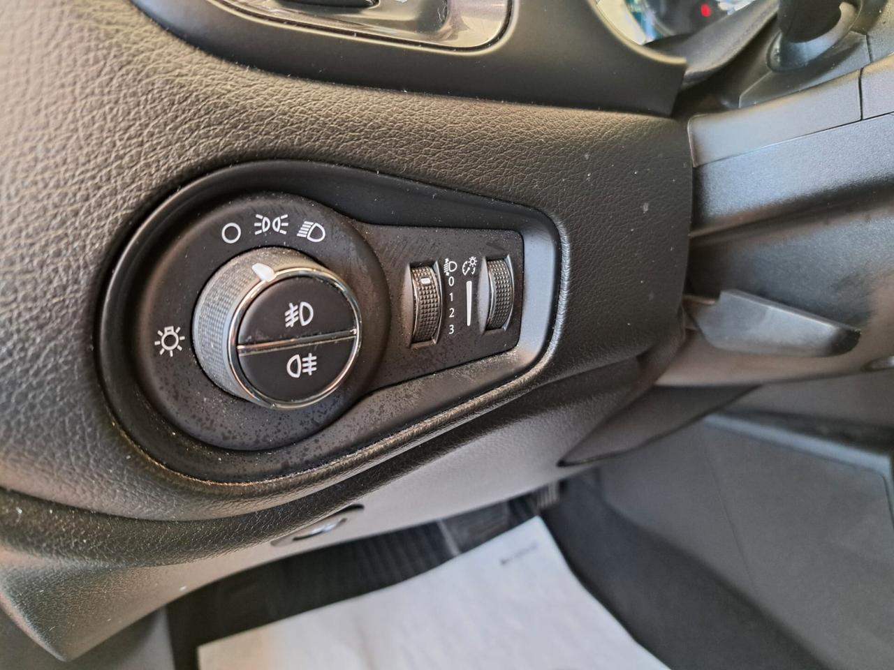 Jeep Renegade 1.3 Hibryd 190CV 4x4 Business Plus Autom.