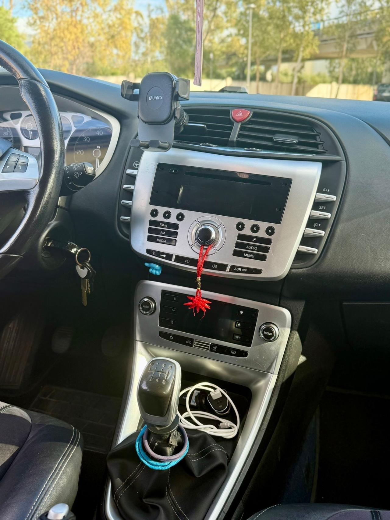 Lancia Delta 2.0 mtj DPF Ptatinum (121kw)