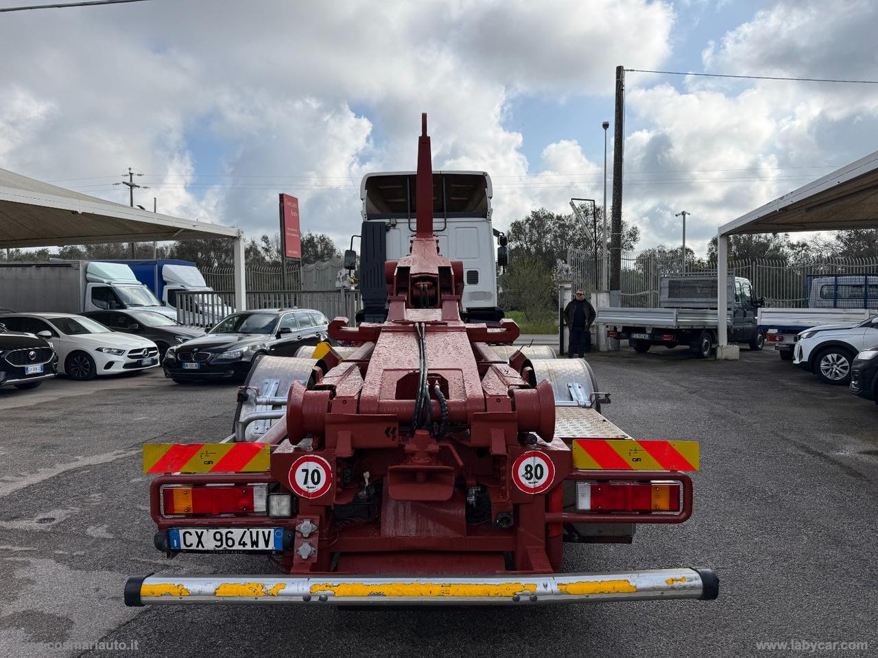 STRALIS 400 SCARRABILE