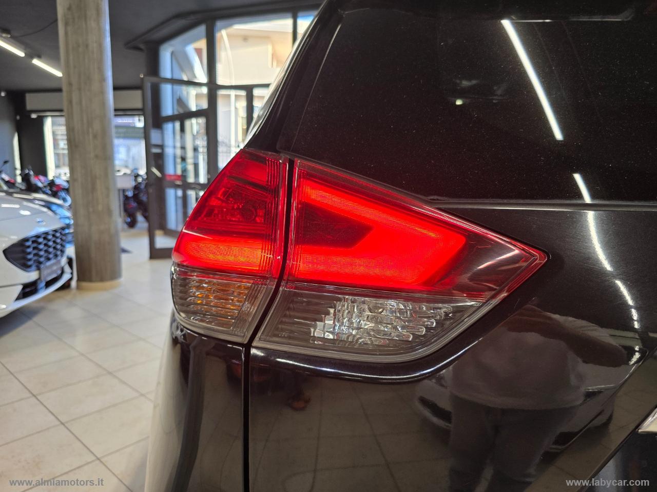 NISSAN X-Trail 1.6 dCi 4WD Tekna