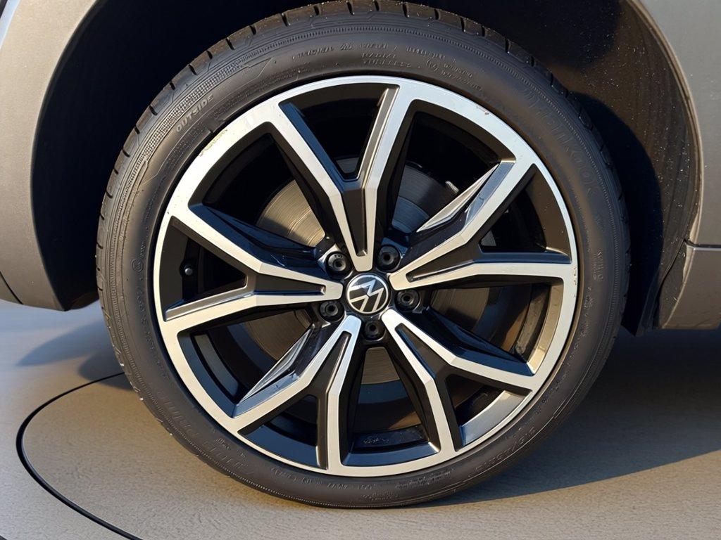 VOLKSWAGEN T-cross 1.0 tsi r-line plus 115cv dsg del 2024