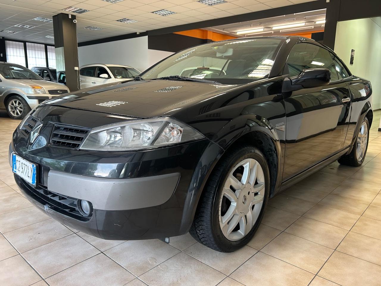Renault Megane Mégane C-C 1.9 dCi/130CV Confort Authentique