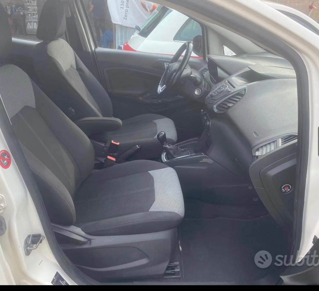 Ford EcoSport 1.5 TDCi 90 CV ANNO 2015 (NEOPATENTATI)