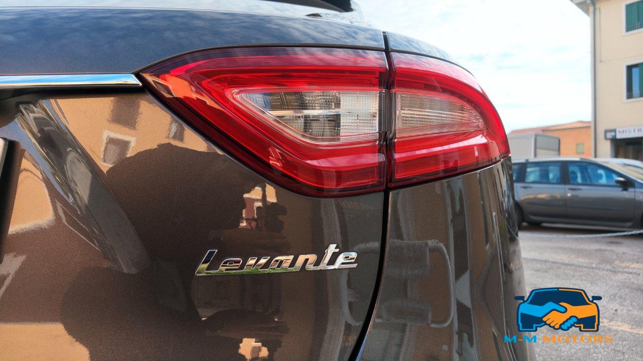 Maserati Levante 3.0 V6 Granlusso 250cv auto