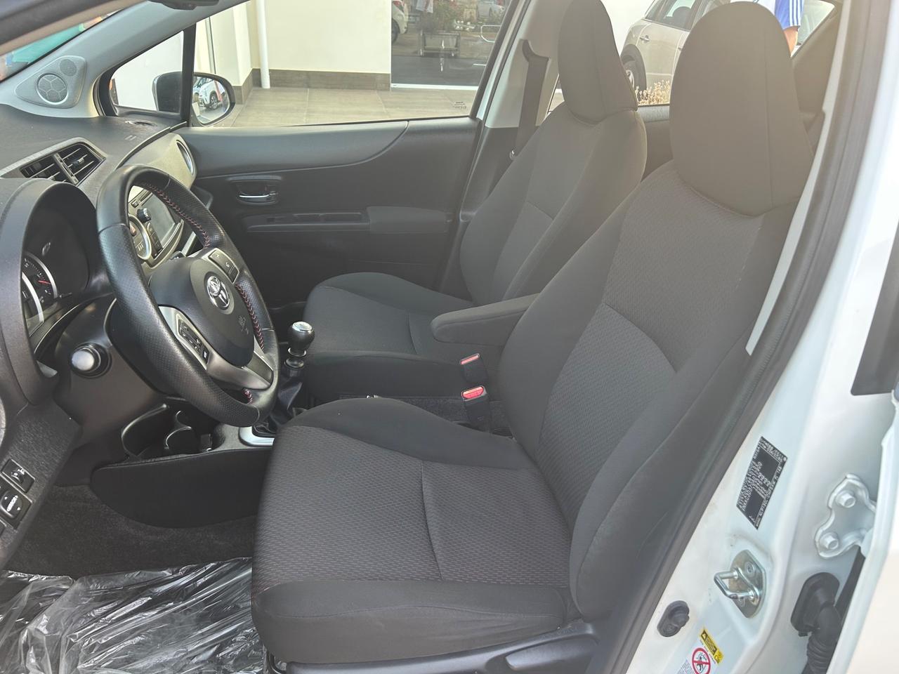 Toyota Yaris 1.4 D-4D 5 porte Lounge