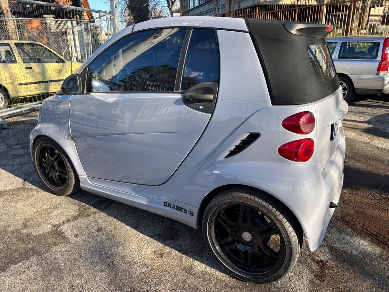 Smart ForTwo 1000 72 kW cabrio BRABUS Xclusive