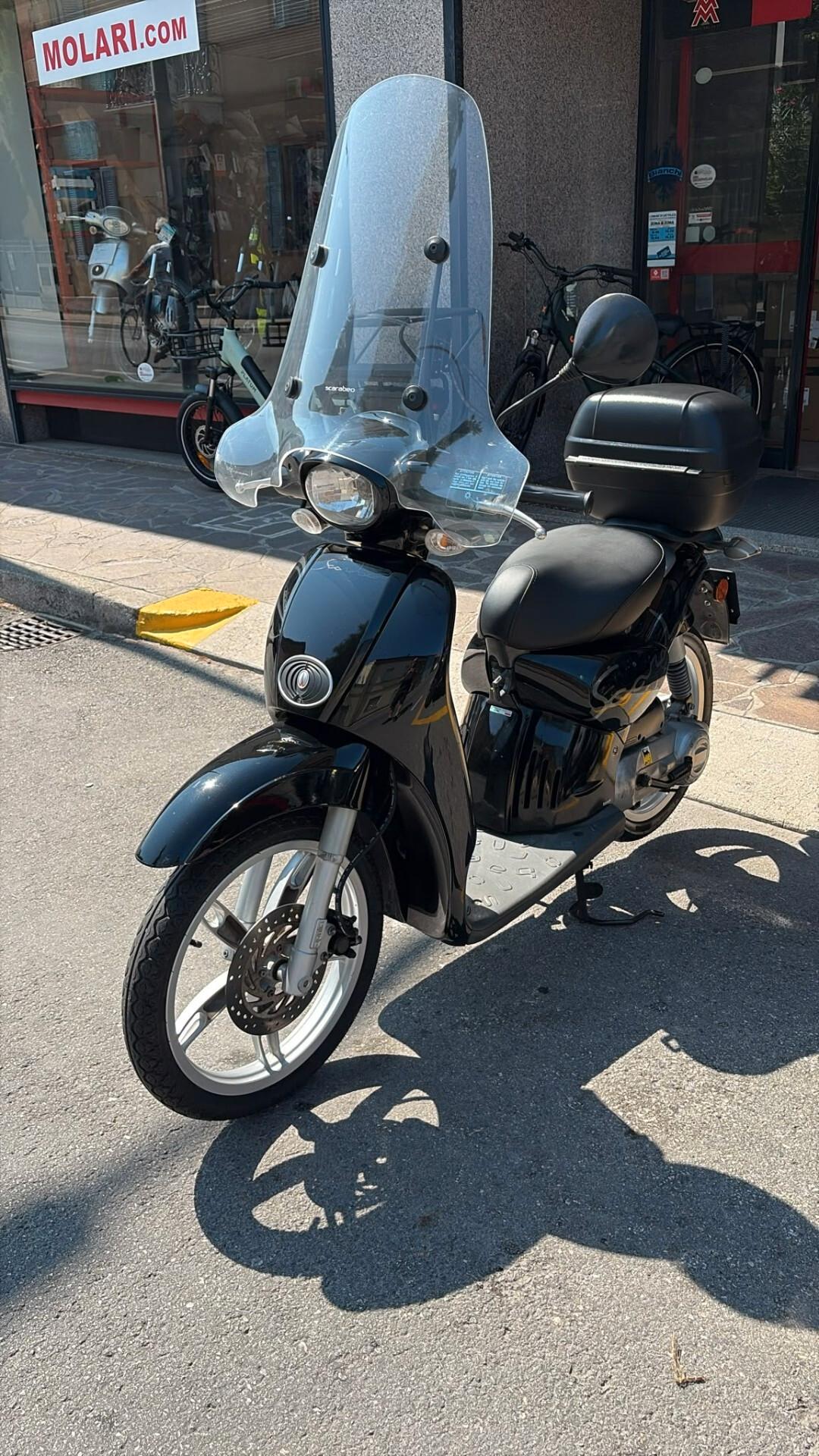 Aprilia Scarabeo 50 2T nero 03/2012