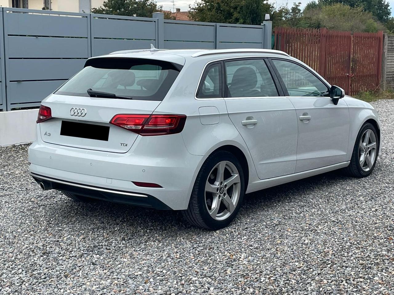 Audi A3 SPB 1.6 TDI 116 CV Sport