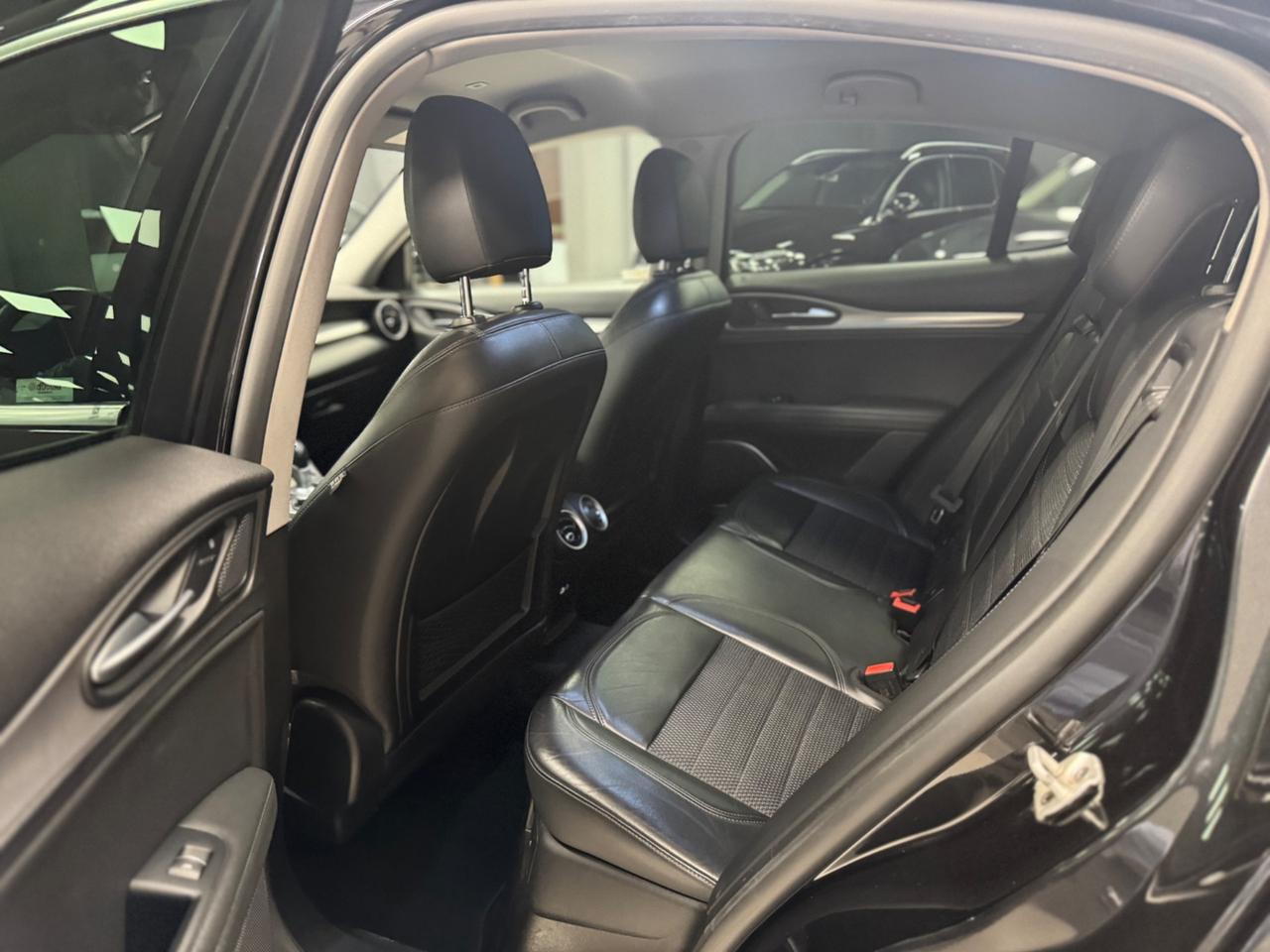 Alfa Romeo Stelvio 2.2 Turbodiesel 210 CV AT8 Q4 Executive