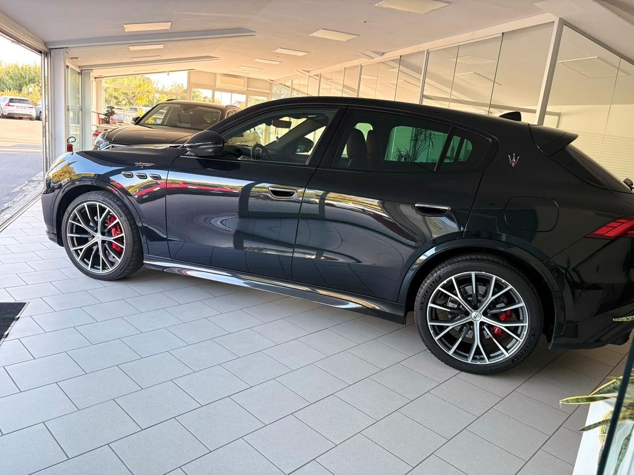 Maserati Grecale V6 530 CV AWD Trofeo GARANZIA UFFICIALE MASERATI FINO AL 07/2028