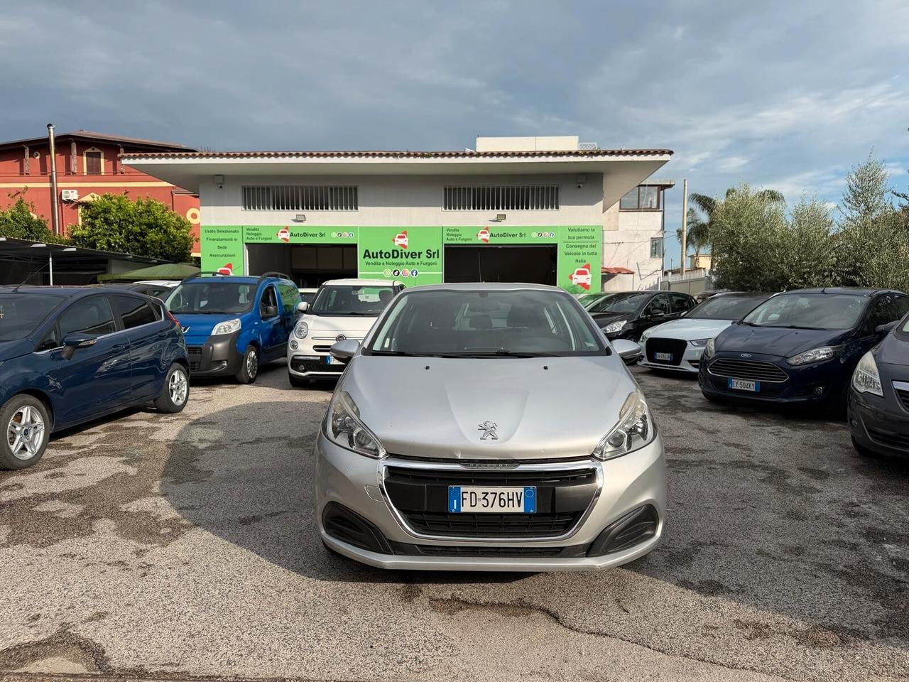 Peugeot 208 BlueHDi 75 5 porte Allure