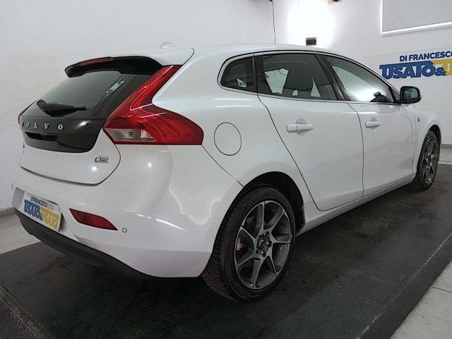 VOLVO V40 2.0 d2 Business my17