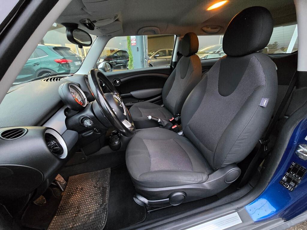 Mini COOPER D 1.6 110CV CHILI
