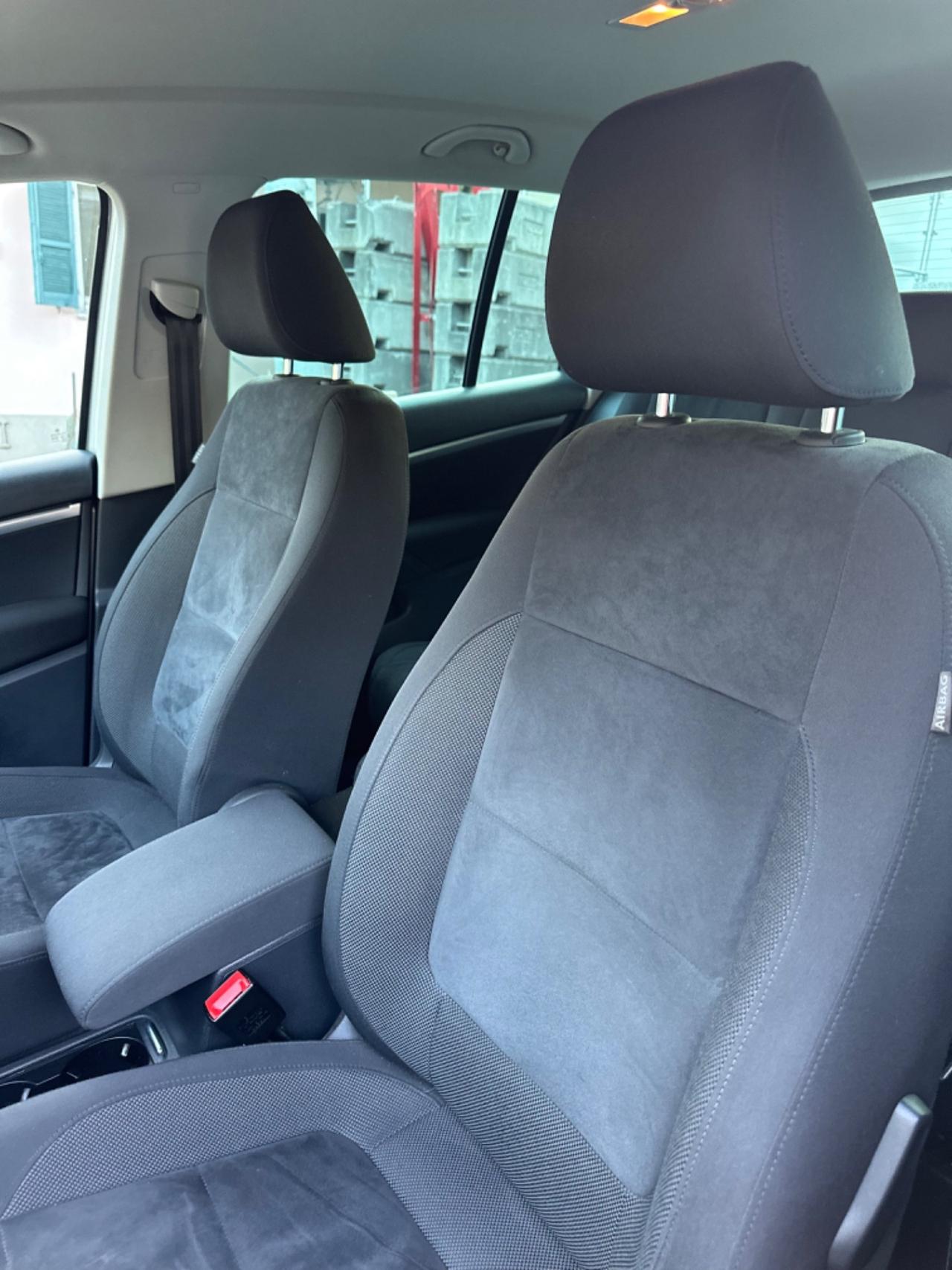 Volkswagen TIGUAN 2.0 TDI 140 CV POCHIKM 4MOTION UNIPR
