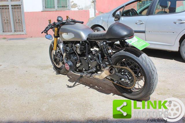 SUZUKI GS 550 CAFE RACER
